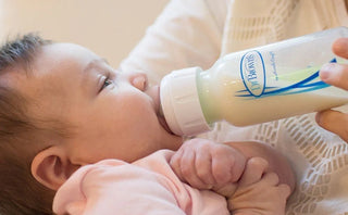 Offering a Breastfed Baby a Bottle - Pump Station & Nurtury