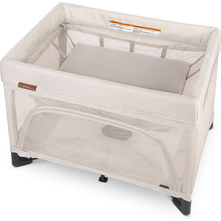 UPPAbaby Remi Bedside Bassinet + Playard + Travel Crib - Charlie (Sand Mélange) - Playards